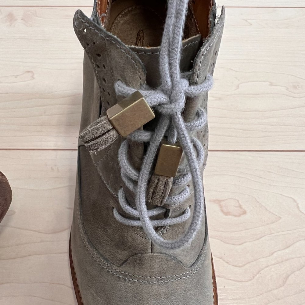 Anthropologie J Shoes Sidesaddle Lace Up Heeled Oxford Shoes Sz 37.5 - Picture 10 of 14
